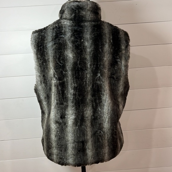 Vintage BLASSPORT Faux‎ Fur Reversible Vest Womens Medium Soft & Chic - Picture 6 of 14